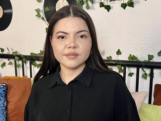camgirl playing with sex toy AmaliaTorn