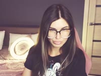 Hey there! My name is Emily ntmu. I am a sexy girl who loves good sex. I can give you a lot of pleasure while playing with my body NO NUDEI like my big MEN, but let