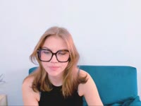 Stormi, 21 ☀️
Calm as the calm before a storm, but when I do laugh, it