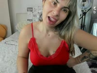 Hi ,my name is Andreea i heave 38 years i like very much to know new pepole and enjoi togheder the time .I will let you to discover me guys .I send yu kisses,im a big squirter