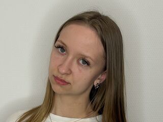 anal web cam sex AundreaMoczo