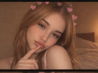 sexcam live ElaraWinslow