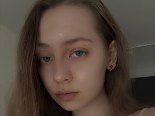 webcamgirl chat room EllieCornfield