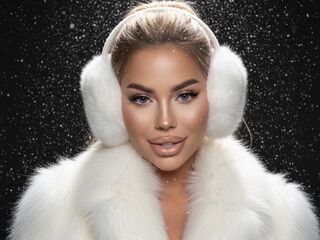 flirt chat room JessieBreen