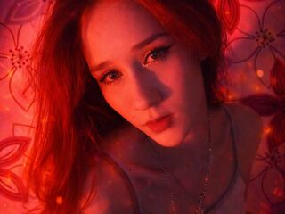 hot strip tease webcam JulieCusanelli