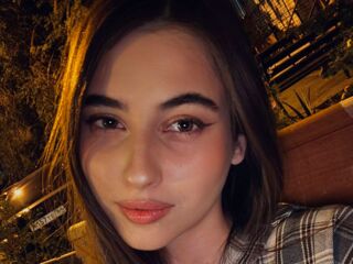 adult videochat room LeiaFrost