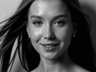 cam girl masturbating with vibrator MinaWane