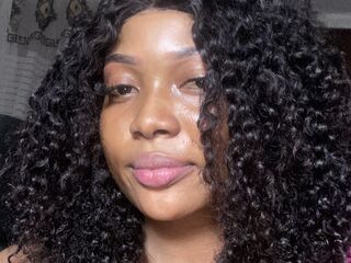 masturbating webcam girl MyerLucian