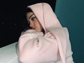nude webcamgirl pic NellieMurdaugh