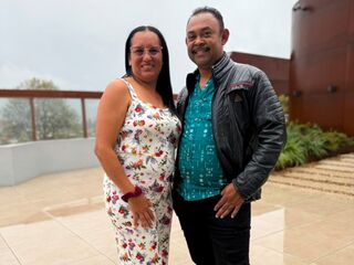 hot live cam couple fucking KateAndJonas