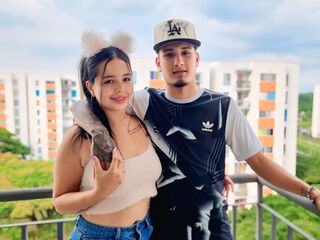 sex cam online MiaAndCharles