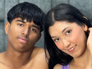 hot couple cam live RavenAndJustin