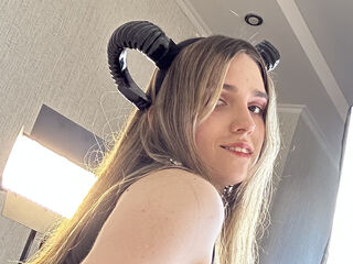 adult videochat AaliceWalter