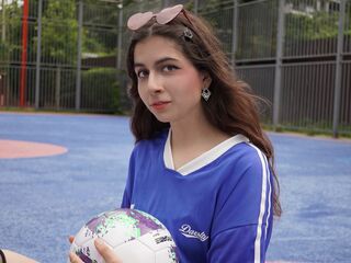 free livecam AdrianaCline