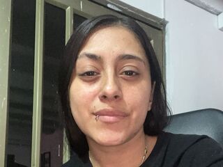 hot girl live webcam AikosLorens