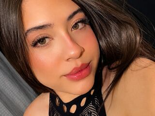 naked webcamgirl video AlexaAngel