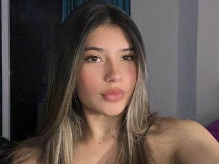 shower webcam AmberCamacho