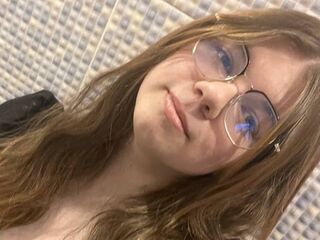 fingering girl cam picture AminaBlooms