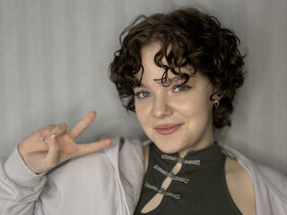 shaved pussy cam AmmelyFerret