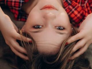 adult webcam chat room AnnAmour