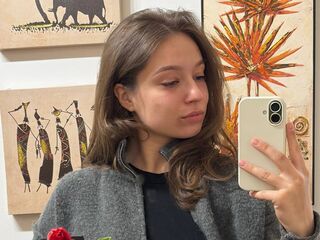 nude webcamgirl picture AnnaMariardi
