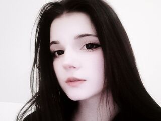 naughty camgirl fingering shaved pussy AnnalisaMurff