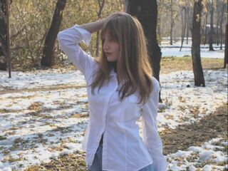 topless girl ArielNasvish