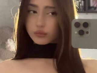 shower web cam BellaJersiquins