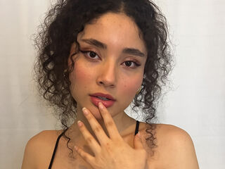 adult livecam BellaVuitton