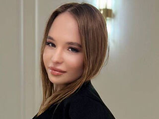 webcamstripper BereniceAment