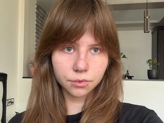 kinky webcam model BeulaBenskin