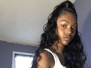 kinky webcam model BlackMali