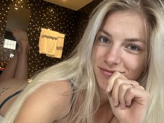 live-chat BlondieBritt