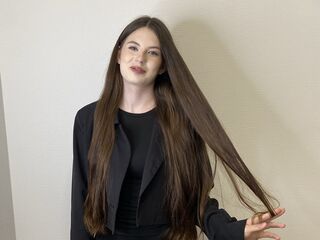 camgirl masturbating with sex toy BrendaShabot