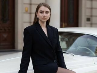 naked webcam girl BridgetVarley