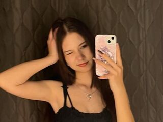 camwhore masturbating BritanyDenice