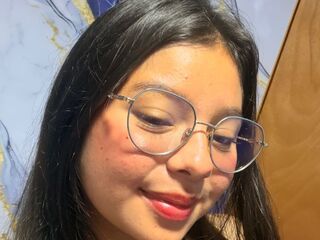 naughty cam girl masturbating with dildo CamilaGat