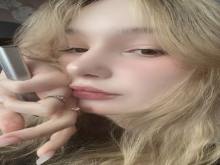 hot cam slut CicelyAdessa