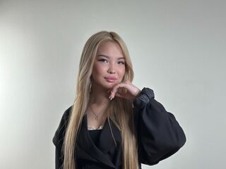 live webcam model DaphneBaczewski