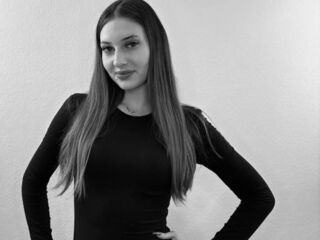 girl webcam show DaynaNicholls