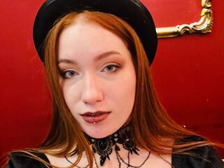 cam slut picture DevonaDarby