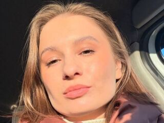 camgirl live DonnieFreed