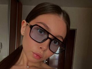 naked webcamgirl video EarthaFenney