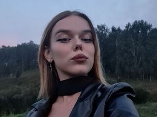 cam girl masturbating with vibrator EdinaAmos