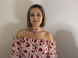 camwhore masturbating with sextoy EvaLioni