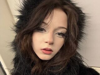 girl fingering pussy FaeGosse