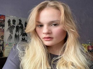 webcamgirl sexchat HarrietFeathers