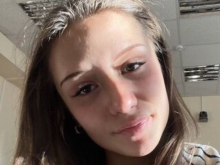 camwhore naked HeidyDuggar