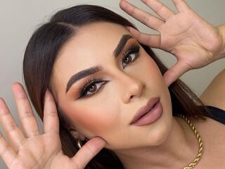 topless webcamgirl IvannaFerrini