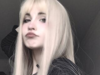 camgirl playing with sextoy JeanMilera